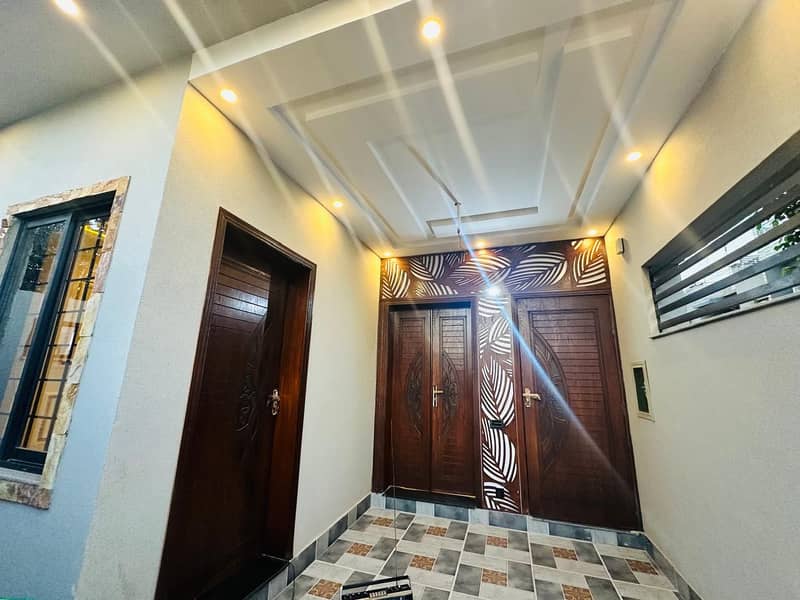 Double Storey Corner House for sale in Zaheer villas Military Accounts Society College road lahore ( with Solid Construction) 1