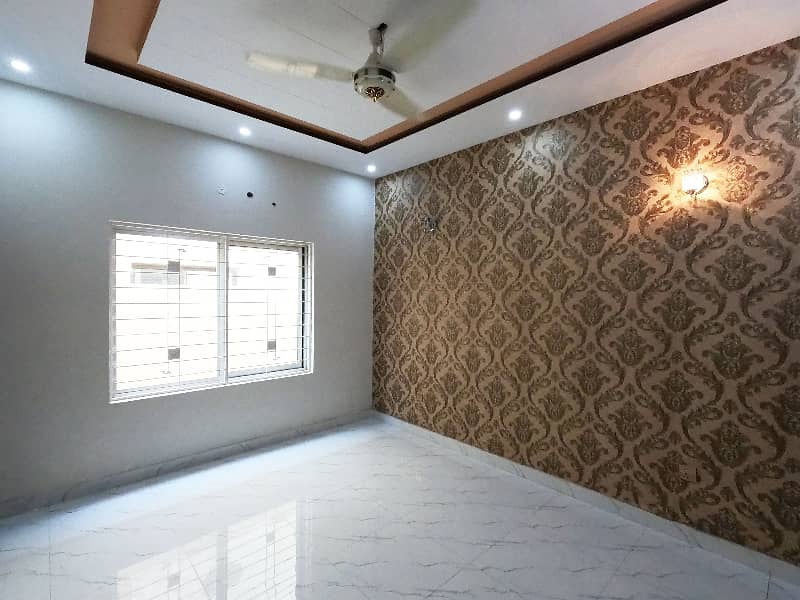 Owner Needy 10 Marla Double Unit House Near Mosque Park Commercial Nasheman Iqbal Phase-2 near Valencia Town LHR 11