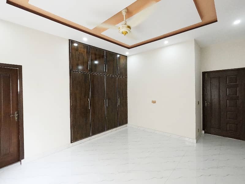 Owner Needy 10 Marla Double Unit House Near Mosque Park Commercial Nasheman Iqbal Phase-2 near Valencia Town LHR 26