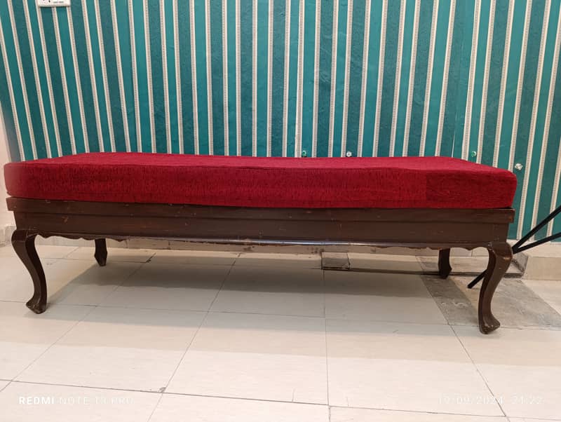 3 seater Wooden Settie 2