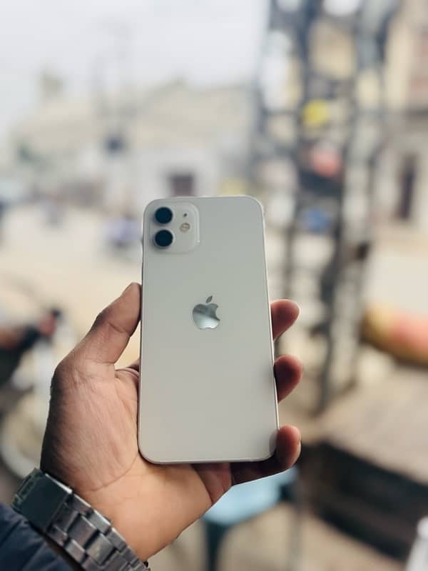 iphone 12   64gb Non PTA  Jv  Sim 2month Alow 5