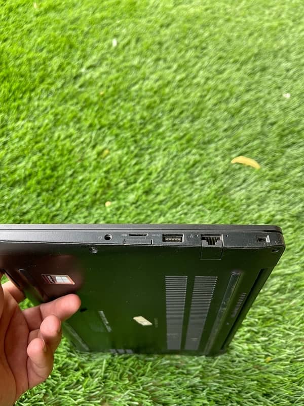 Dell Latitude 7390 Touch Screen 4