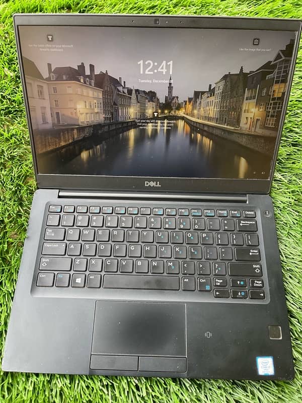 Dell Latitude 7390 Touch Screen 0