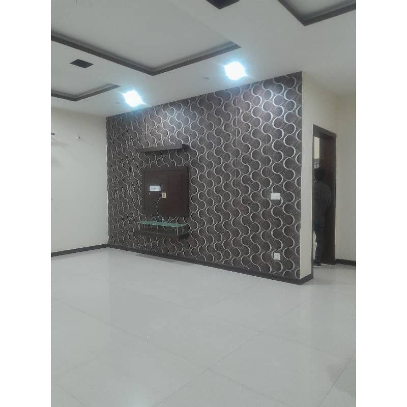 1 Kanal Lower Portion For Rent For Office Use Corner Separate Gerage Wapda Town Man Road D3 Block 0