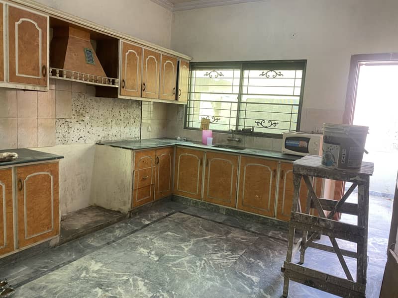 1 Kanal Double Storey House Available For Rent In Punjab Society Phase 1, PIA Road Vip Location, Separate Servant Quarter With Kitchen And Washroom 33