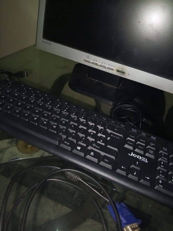 "Complete Desktop PC Setup – Ready to Use" 2