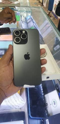 I phone 15 pro Maxx 256gb LLA factory unlock