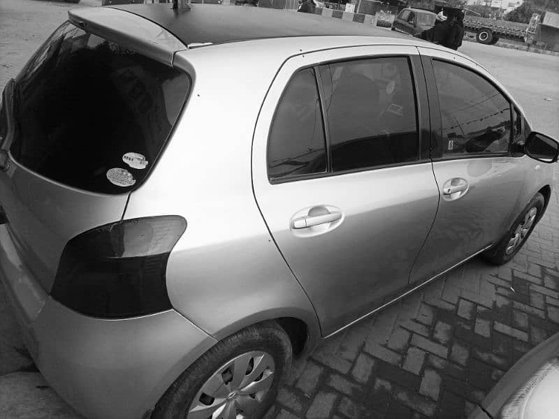 Toyota Vitz 2006 5