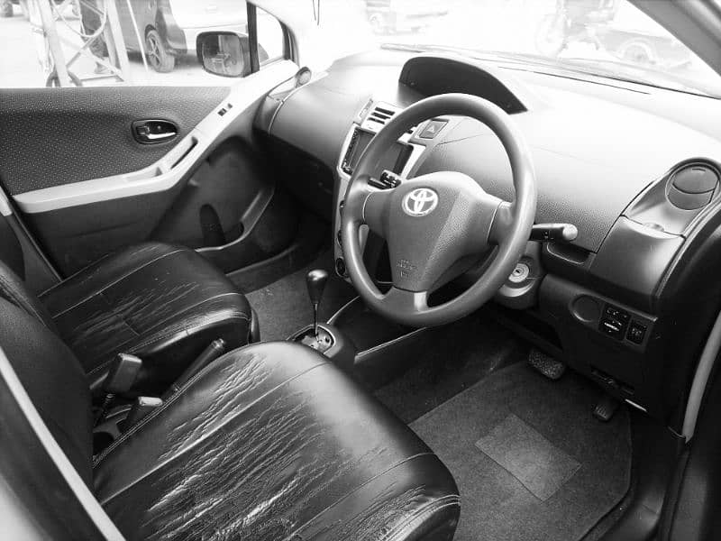 Toyota Vitz 2006 6