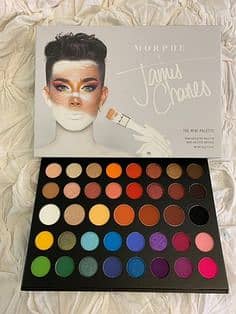 James Charles x Morphe eyeshadow palette 1