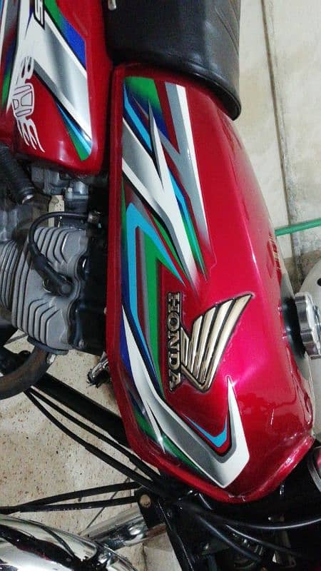 Honda 125 2022  Sticker 2023 No 03349474888 6