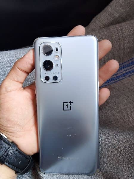 One Plus 9 Pro 5G 1