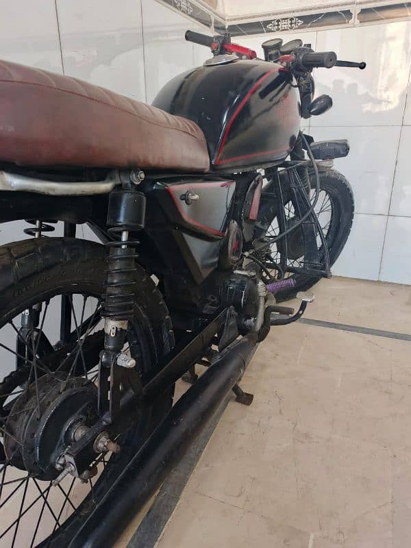 suzuki sprinter modefied royal enfield 2