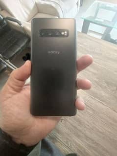 SAMSUNG GALAXY S10