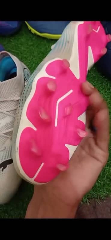 football shoes 1