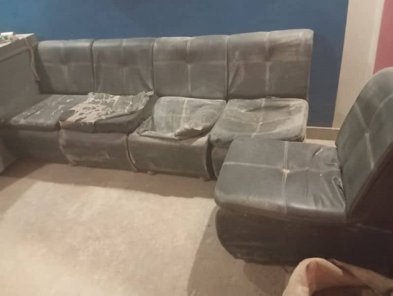 1 seater sofa set 1