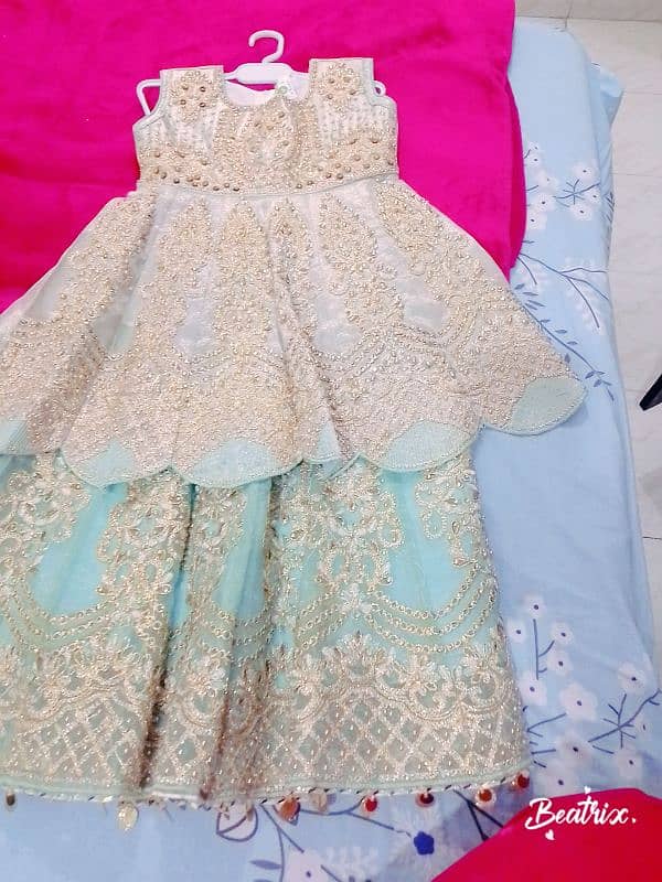 starting price 600 se 2500 hai girl and boy  clothing new and used 15