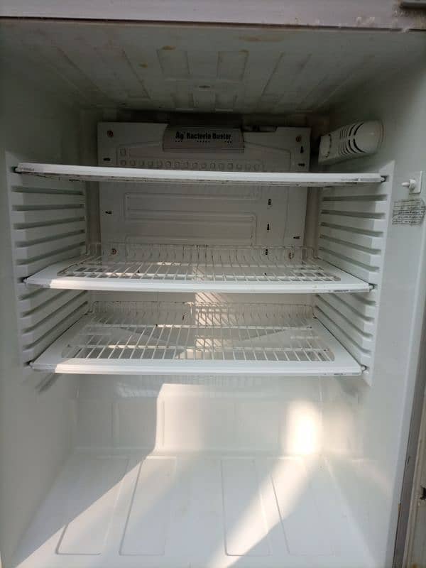 Refrigerator 1