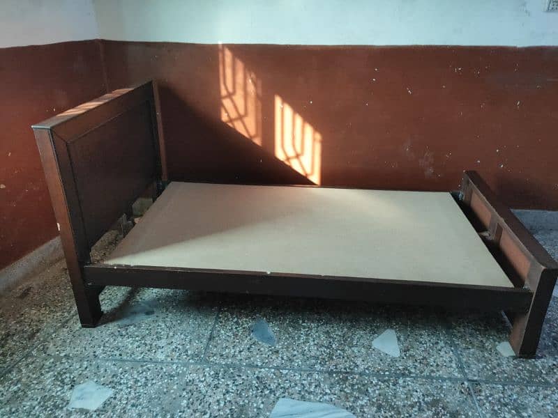 king size wooden single bed without matress 4