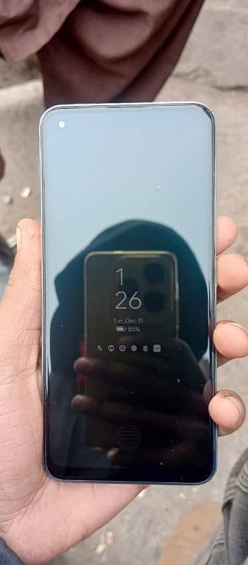 10/10 condition realme 8 pro with box he original charger 3