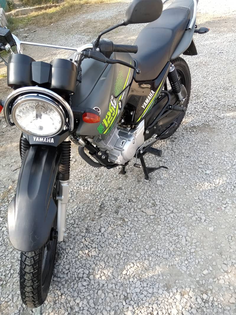 Yamaha YBR 125G 2023 5