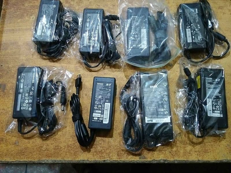 LAPTOP CHARGER AVAILABLE DELL HP LENOVO TOSHIBA ACER Charger Availbale 18