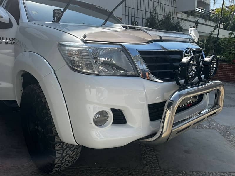 Toyota Hilux Vigo champ 2016 0