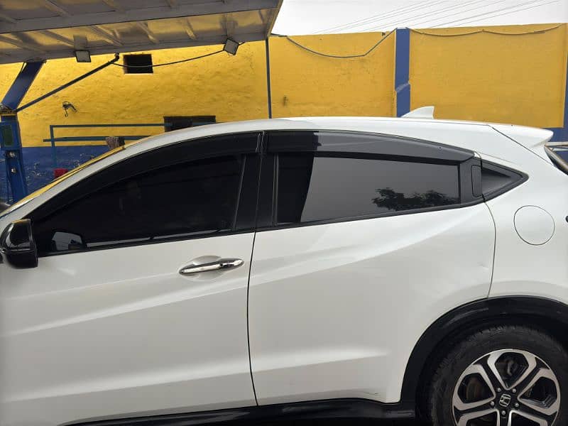 Honda Vezel Rs honda sensing 2016 3