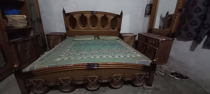 complete Bed&side table &Dressing Table & showcase 3