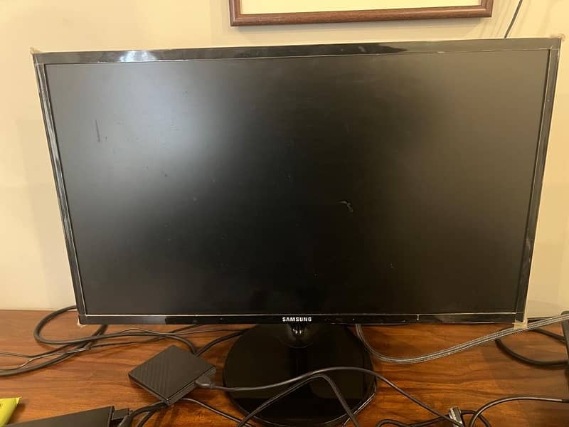 Samsung 24 Inch Monitor 0