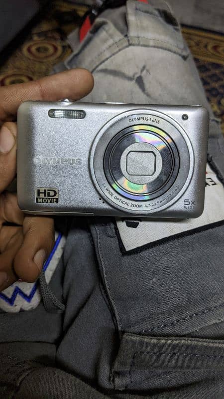 I am selling camera 0