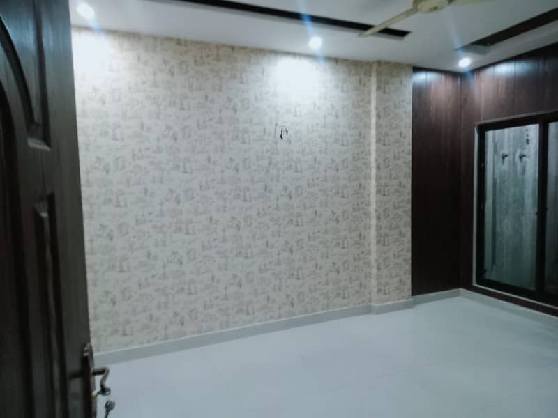 2 Bed Non Furnished Apartment For Rent In Jasmine Block Bahria Town Lahore 0