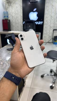 iPHONE 11 (PTA)