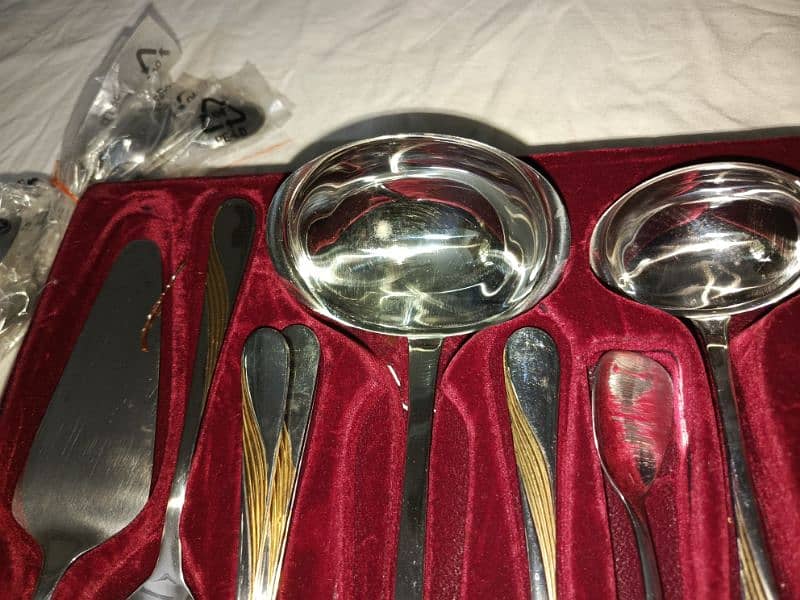 SOLINGEN 24 Carat Gold Platted CUTLERY SET 13