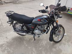 Suzuki GS 150 Special edition in 10/10 condition Alloy rims