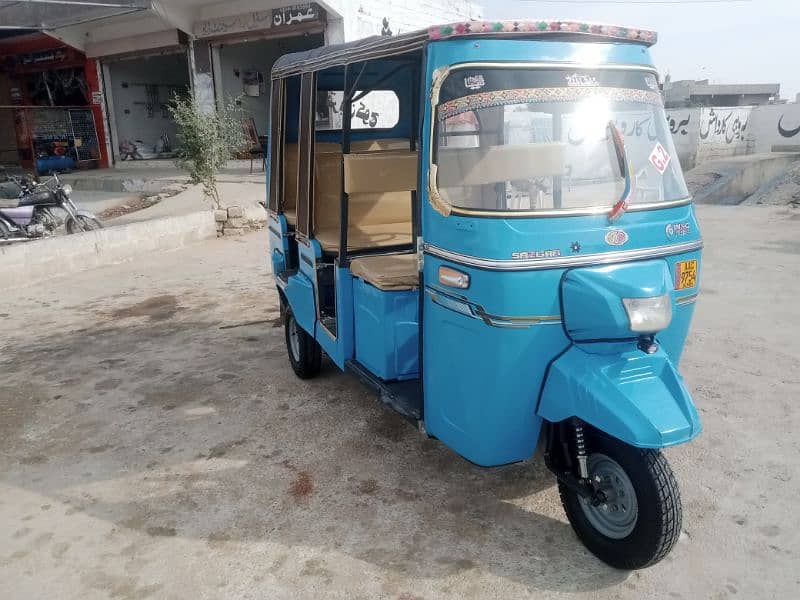 Sazgar chingchi Rickshaw 9 seater 2024-9-26 model like NEW 2