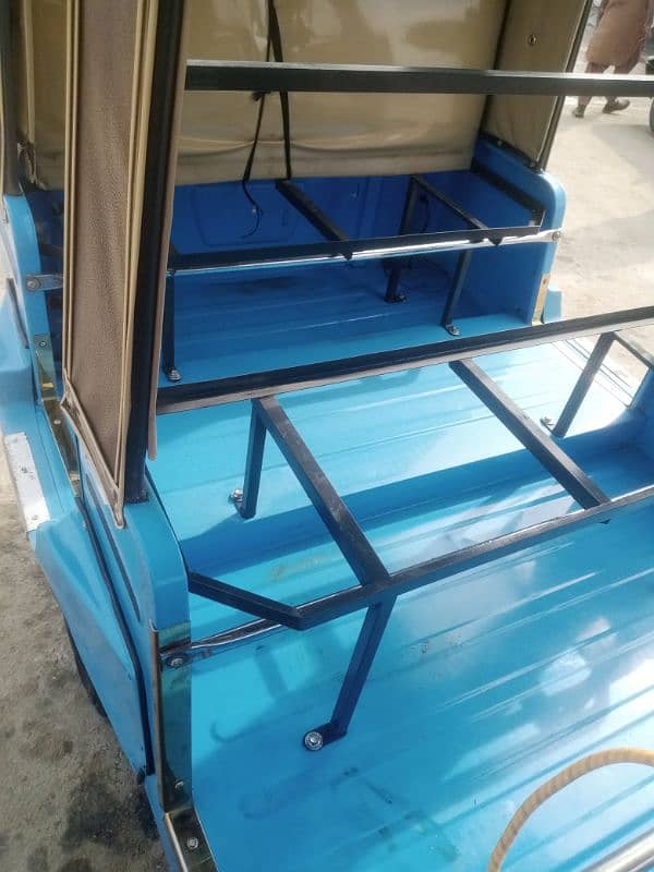 Sazgar chingchi Rickshaw 9 seater 2024-9-26 model like NEW 7