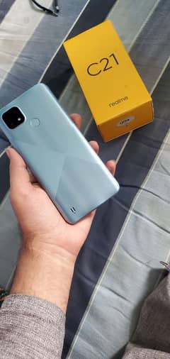 realme C21 4/64 All ok sild phone ladies hand use whatsapp 03151250393