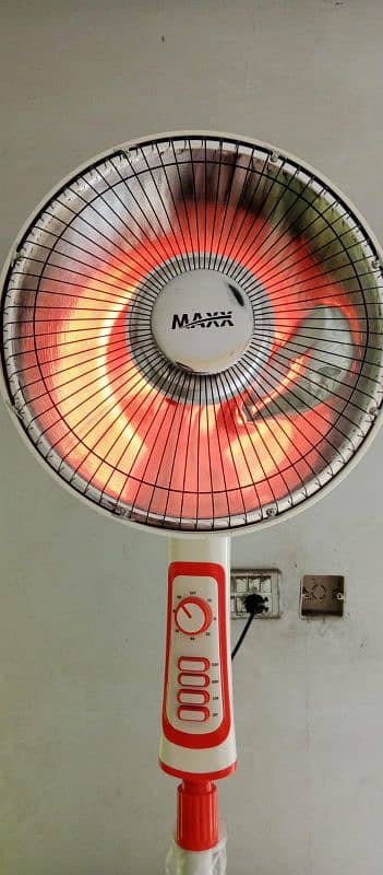 electric fan heater only 15 days used 1