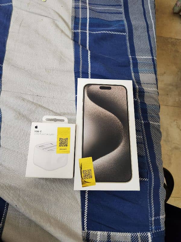 Apple iPhone 15 pro max 256GB PTA APPROVED 7