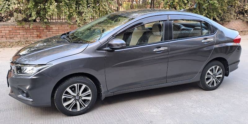 Honda City Aspire 2022 1.5 Automatic Full Option 5