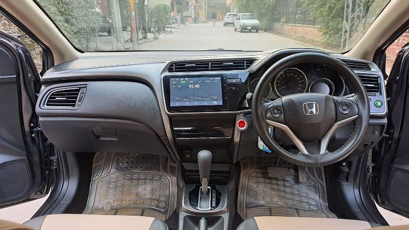 Honda City Aspire 2022 1.5 Automatic Full Option 12