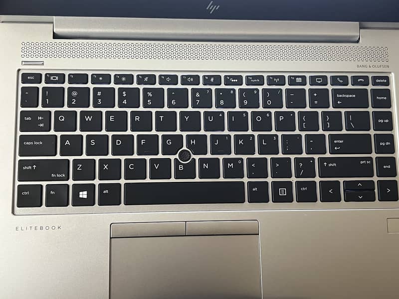 HP Elitebook 830 G5 2