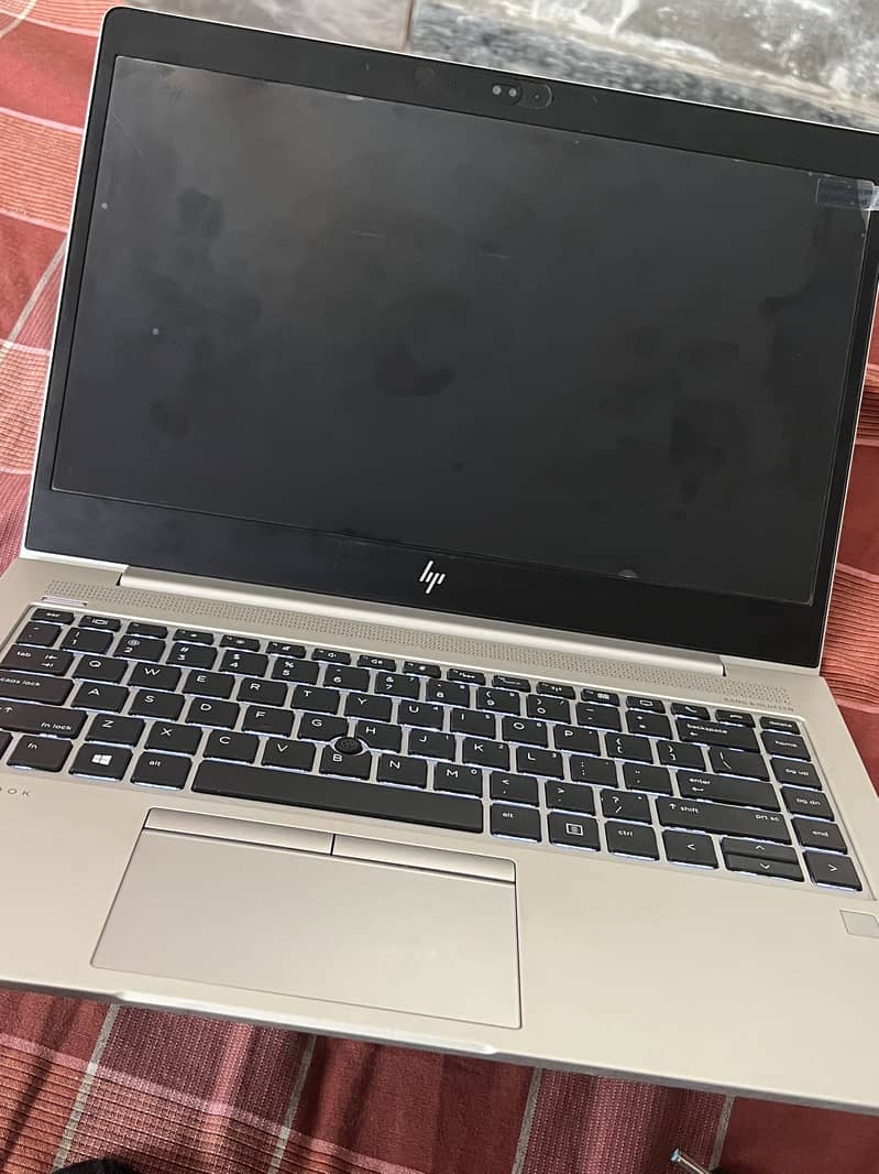 HP Elitebook 830 G5 12