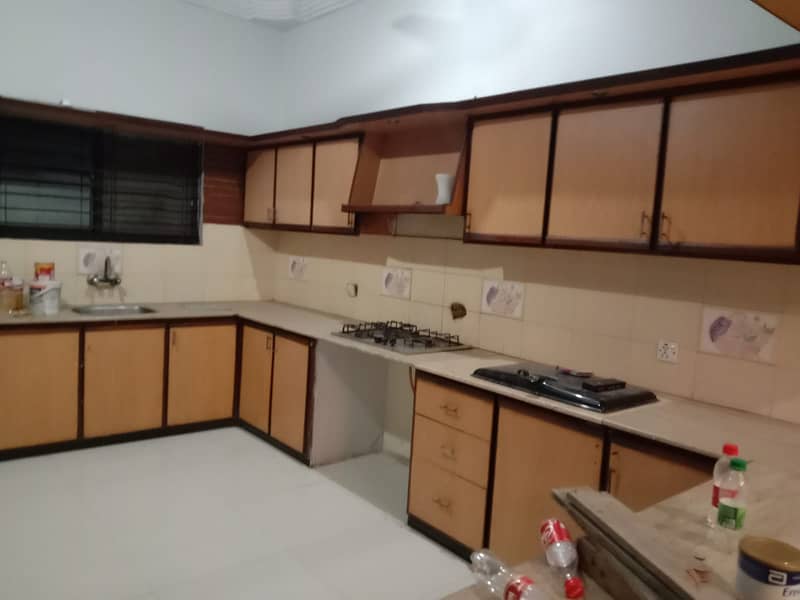 Lower Portion Available For Rent In DHA Phase 6 3bed Lounge 5