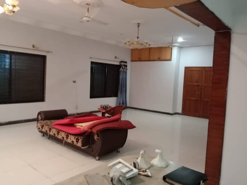 Lower Portion Available For Rent In DHA Phase 6 3bed Lounge 6