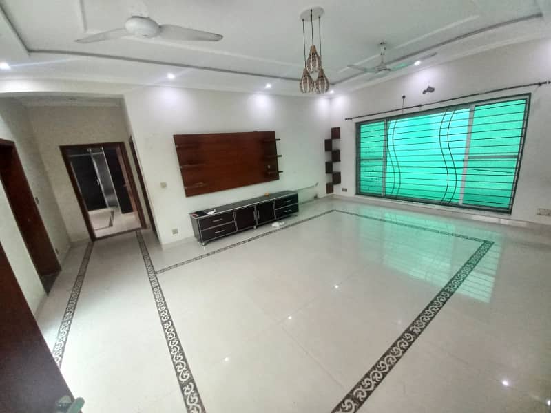 22 Marla upper Portion For Rent Available In DHA Rahbar 11 Sector 1 Defence Road Lahore Bijli Pani Gas Available 17