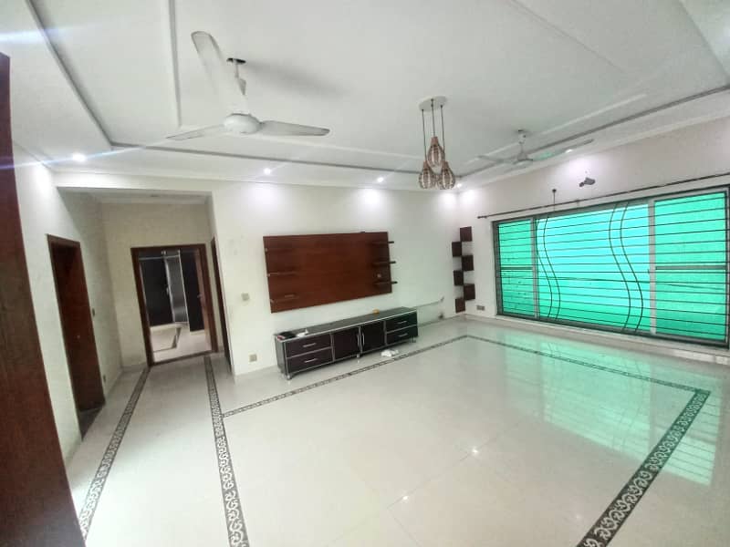 22 Marla upper Portion For Rent Available In DHA Rahbar 11 Sector 1 Defence Road Lahore Bijli Pani Gas Available 18