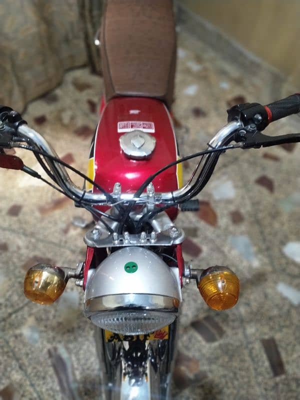 Honda 70 Karachi 1975 in liyaqatabad plz add detail parhe 2