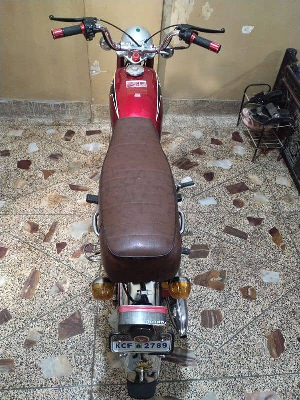 Honda 70 Karachi 1975 in liyaqatabad plz add detail parhe 8